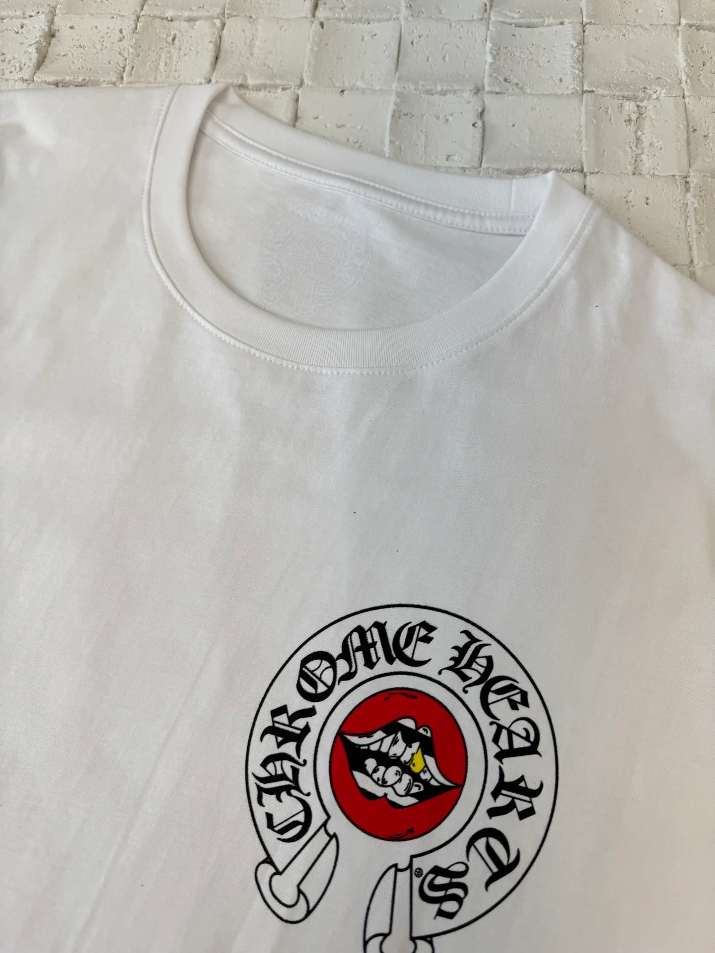 🅿️290 Come Heart*/Cro Heart 25Ss new red lips flag short-sleeved T-shirt. The fabric is made of 26-woven 200g cotton. The version is enlarged according to customer needs. The printing uses water slurry printing. Special imported slurry. Customized supporting accessories. Size: S/M/L